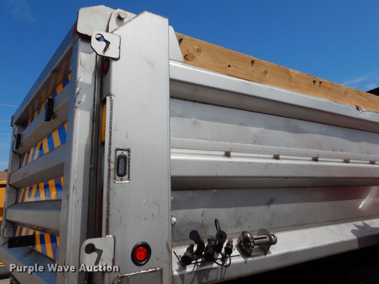 image for item DN8684 2014 International WorkStar 7500 dump truck