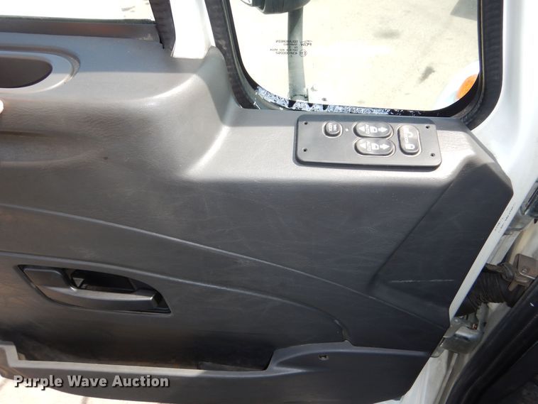 image for item DN8684 2014 International WorkStar 7500 dump truck