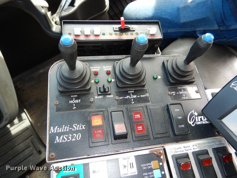 image for item DN8684 2014 International WorkStar 7500 dump truck