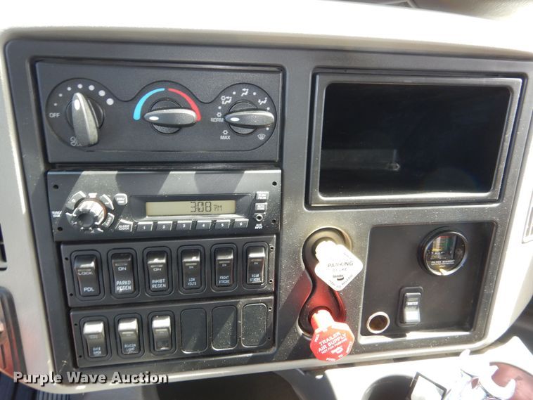 image for item DN8684 2014 International WorkStar 7500 dump truck