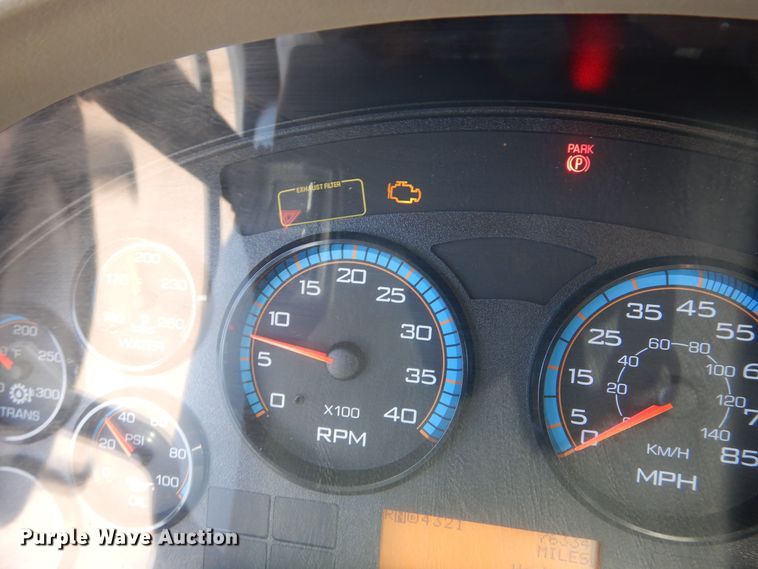 image for item DN8684 2014 International WorkStar 7500 dump truck