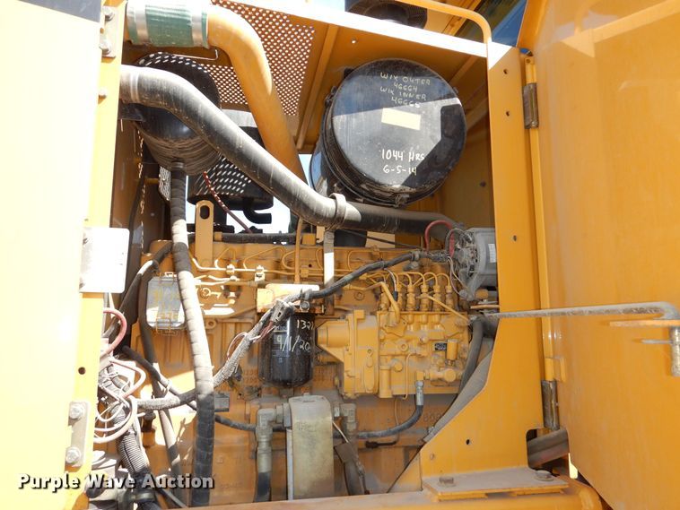image for item DN8686 2001 John Deere 772CH motor grader