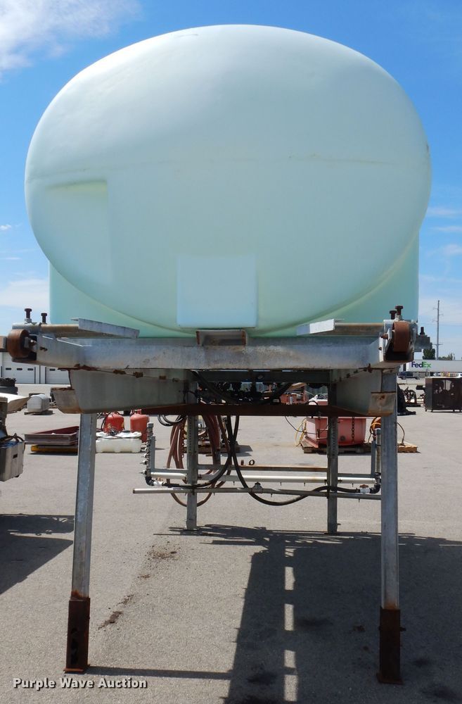 image for item DN8687 Anti-ice tank
