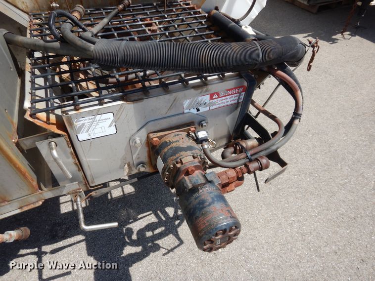 image for item DN8688 Swenson  spreader