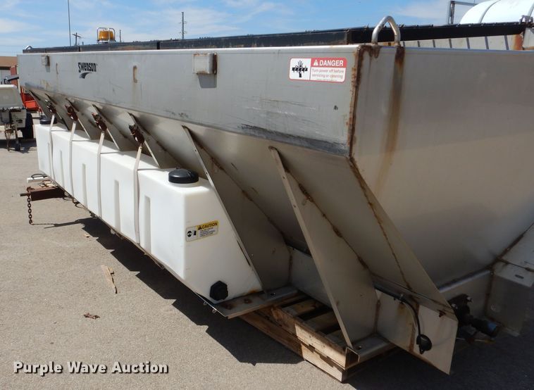 image for item DN8689 Swenson  spreader