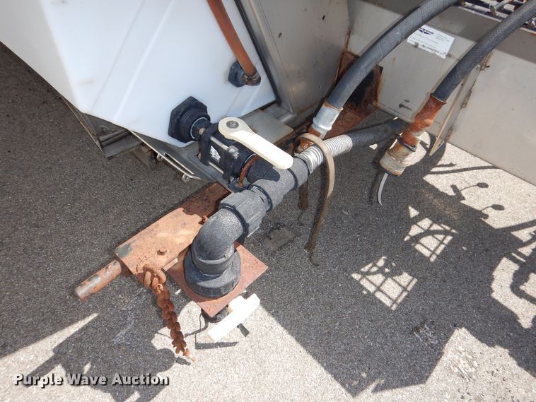 image for item DN8689 Swenson  spreader