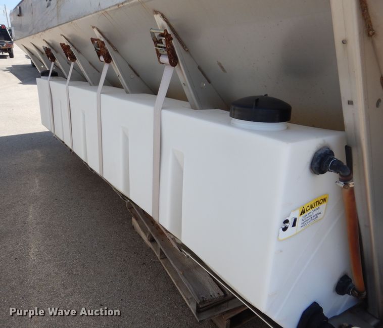 image for item DN8689 Swenson  spreader