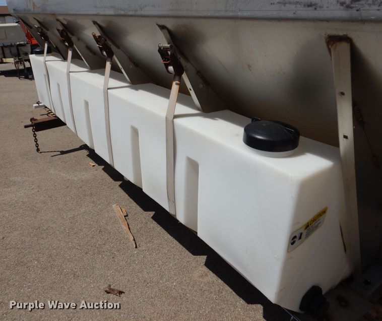 image for item DN8689 Swenson  spreader