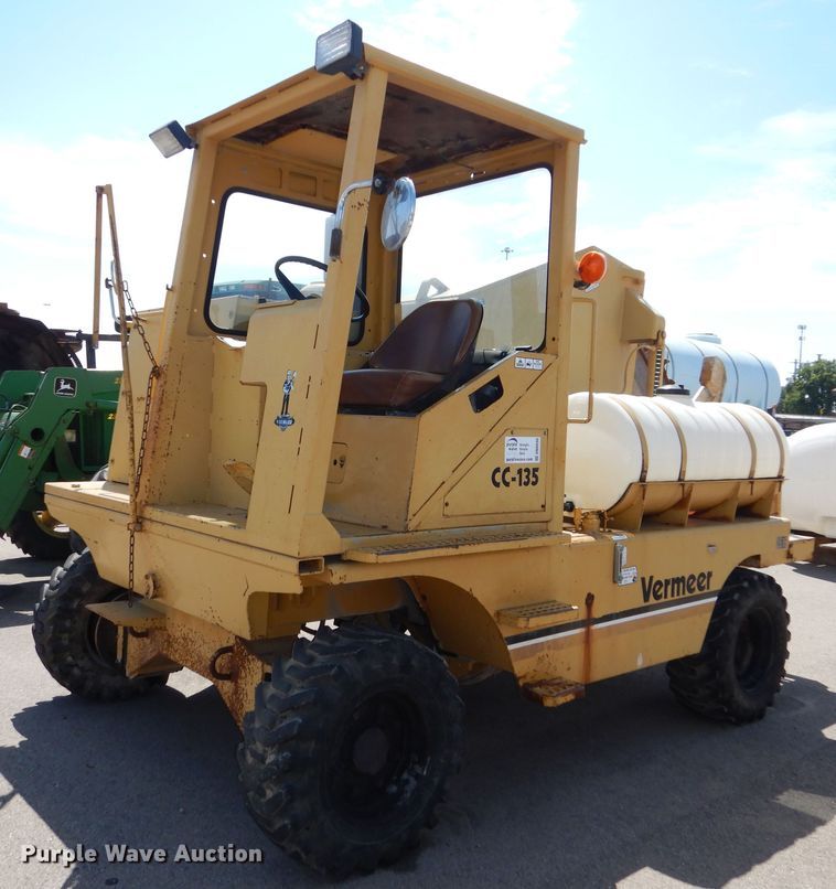 image for item DN8690 1989 Vermeer CC-135 concrete cutter