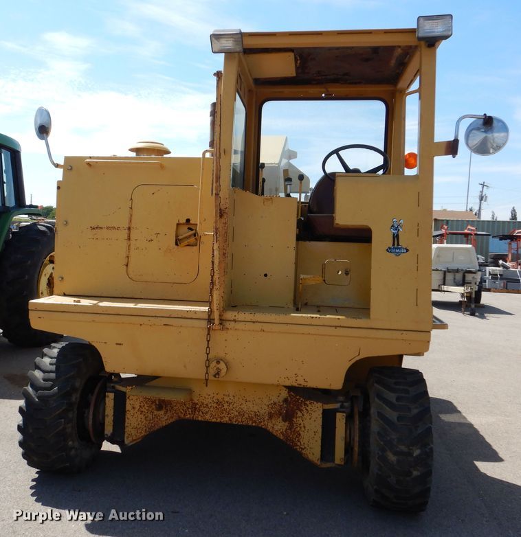 image for item DN8690 1989 Vermeer CC-135 concrete cutter