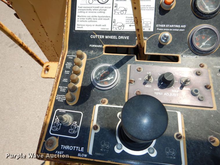 image for item DN8690 1989 Vermeer CC-135 concrete cutter