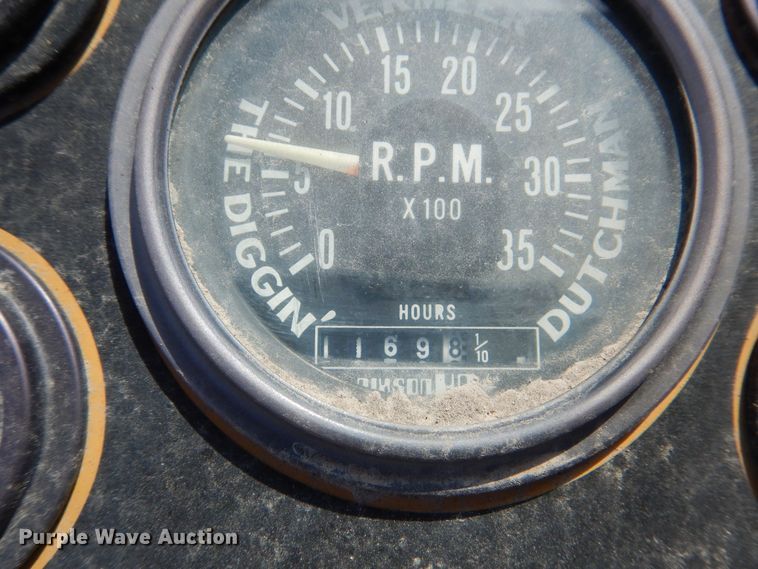 image for item DN8690 1989 Vermeer CC-135 concrete cutter