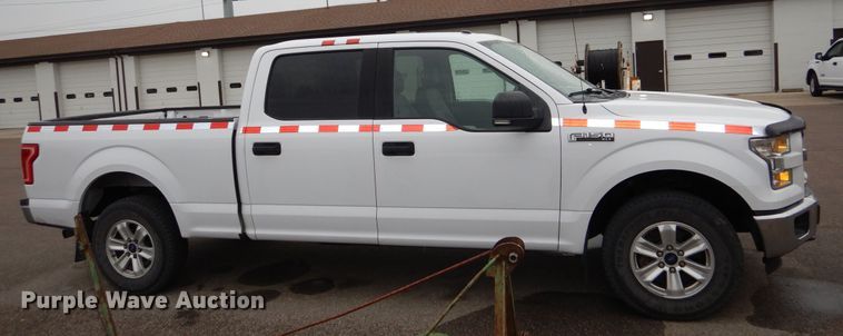 image for item DN8696 2016 Ford F150 XLT SuperCrew pickup truck