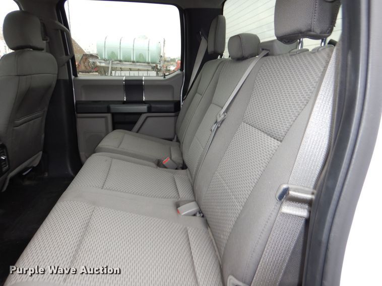 image for item DN8696 2016 Ford F150 XLT SuperCrew pickup truck