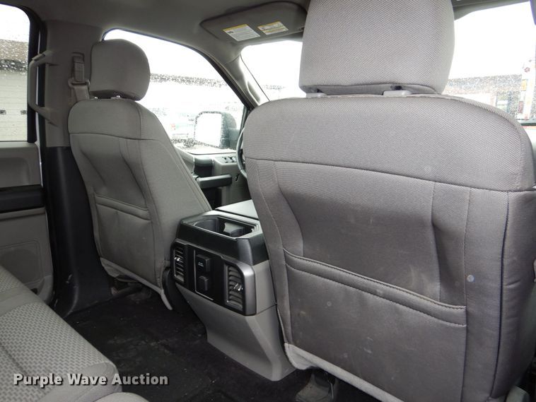 image for item DN8696 2016 Ford F150 XLT SuperCrew pickup truck