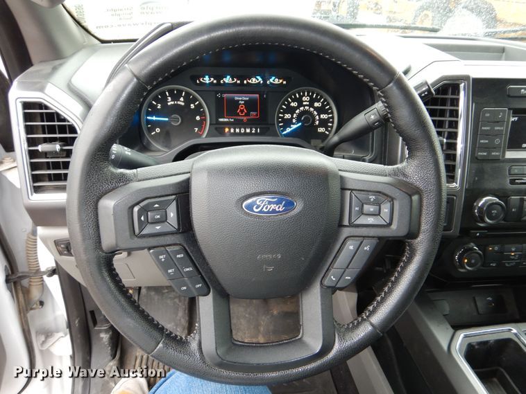 image for item DN8696 2016 Ford F150 XLT SuperCrew pickup truck