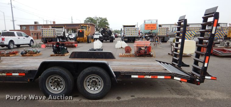 image for item DN8697 2016 Kaufman equipment trailer