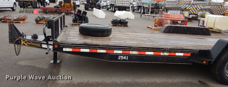 image for item DN8697 2016 Kaufman equipment trailer