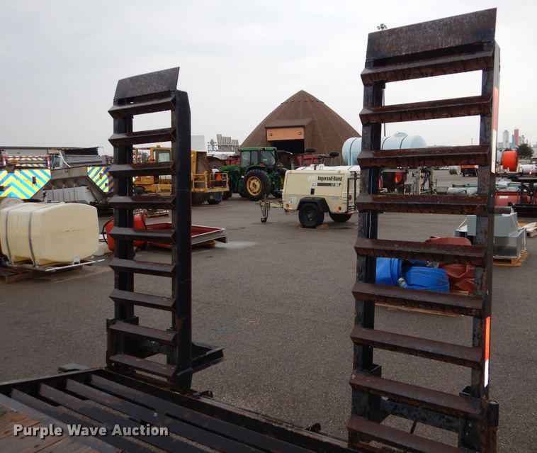 image for item DN8697 2016 Kaufman equipment trailer