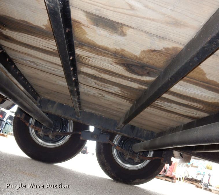 image for item DN8697 2016 Kaufman equipment trailer