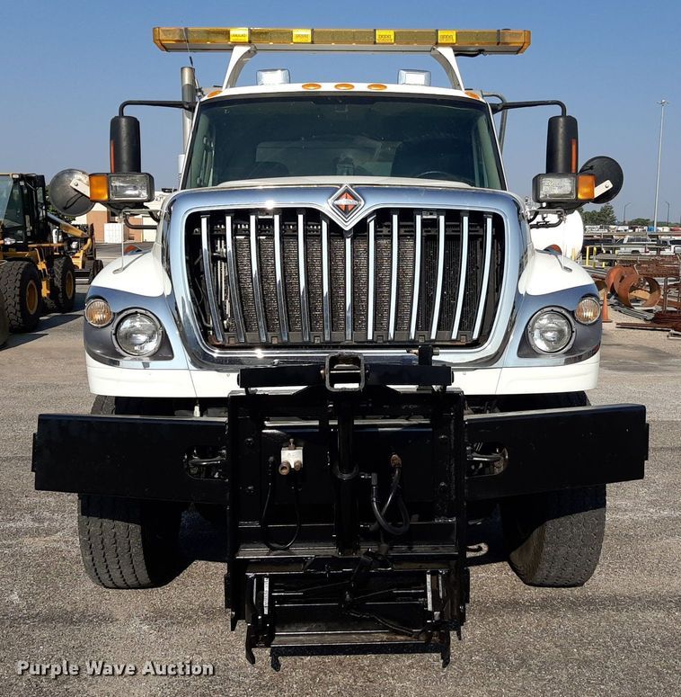 image for item DO3120 2014 International WorkStar 7500  dump truck