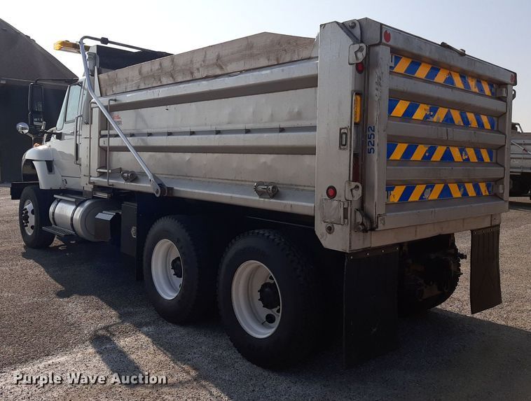 image for item DO3120 2014 International WorkStar 7500  dump truck