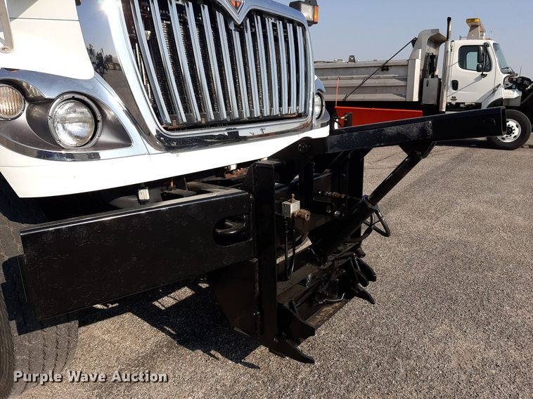 image for item DO3120 2014 International WorkStar 7500  dump truck