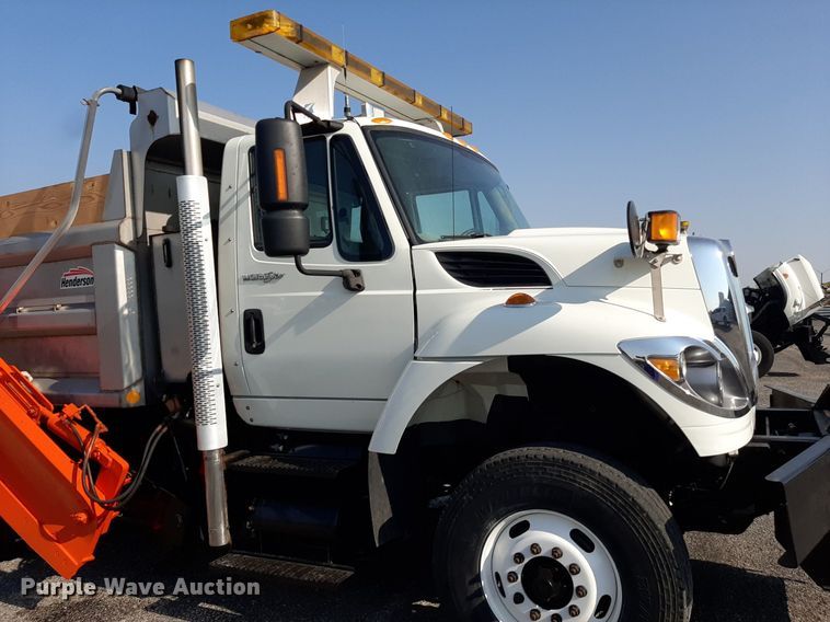 image for item DO3120 2014 International WorkStar 7500  dump truck