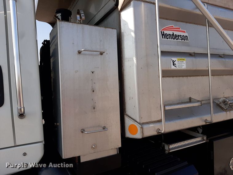 image for item DO3120 2014 International WorkStar 7500  dump truck