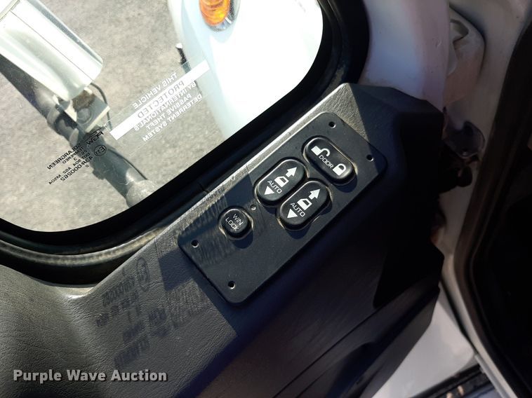 image for item DO3120 2014 International WorkStar 7500  dump truck