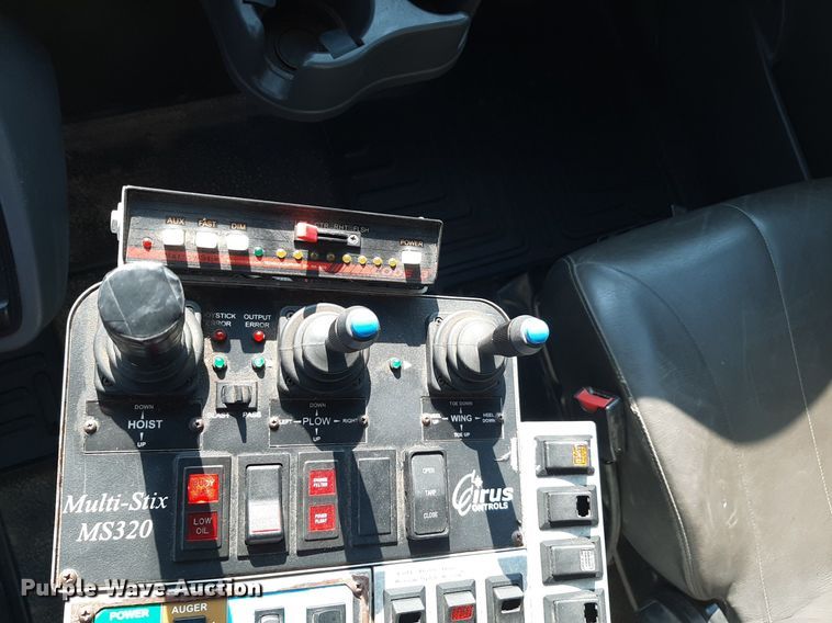 image for item DO3120 2014 International WorkStar 7500  dump truck