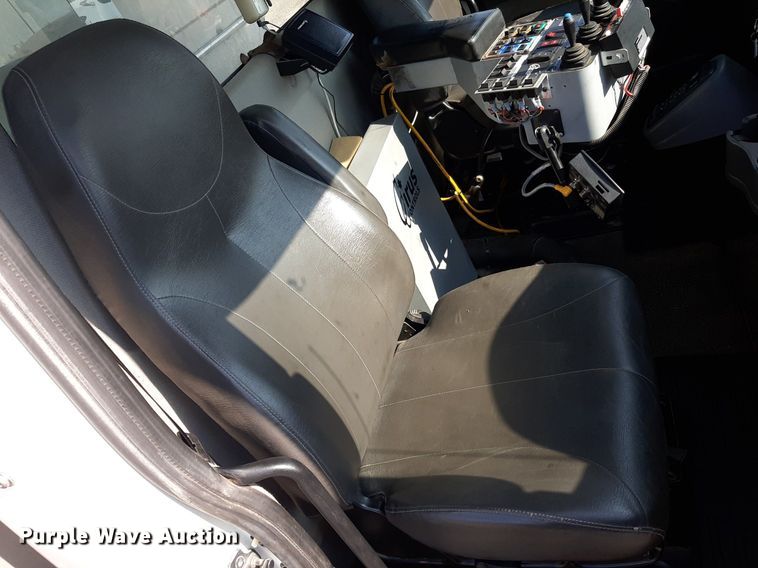 image for item DO3120 2014 International WorkStar 7500  dump truck