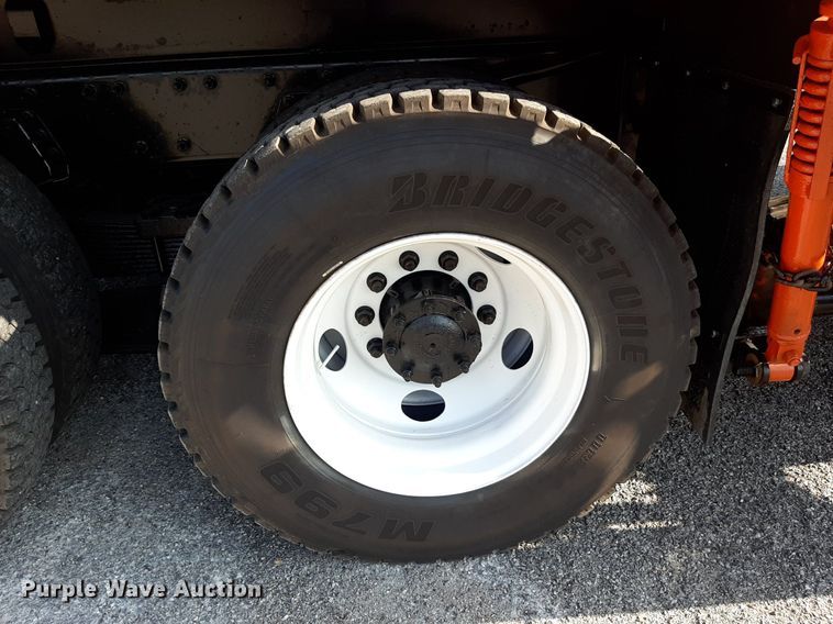 image for item DO3120 2014 International WorkStar 7500  dump truck