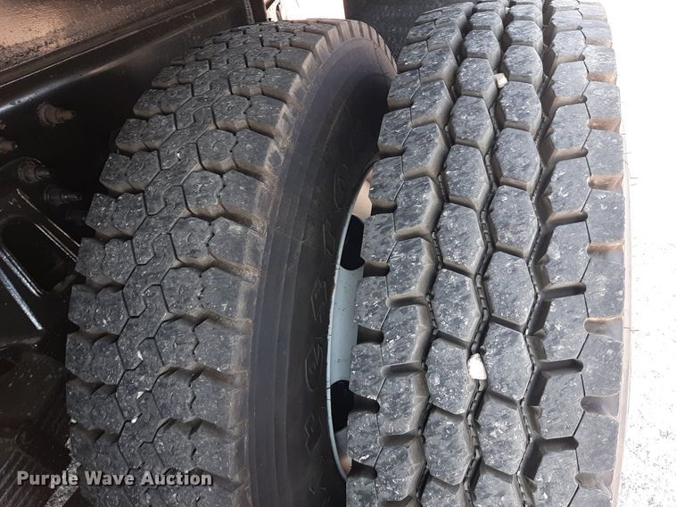 image for item DO3120 2014 International WorkStar 7500  dump truck