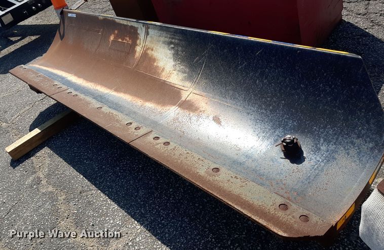 image for item IP9487 Henke  snow plow