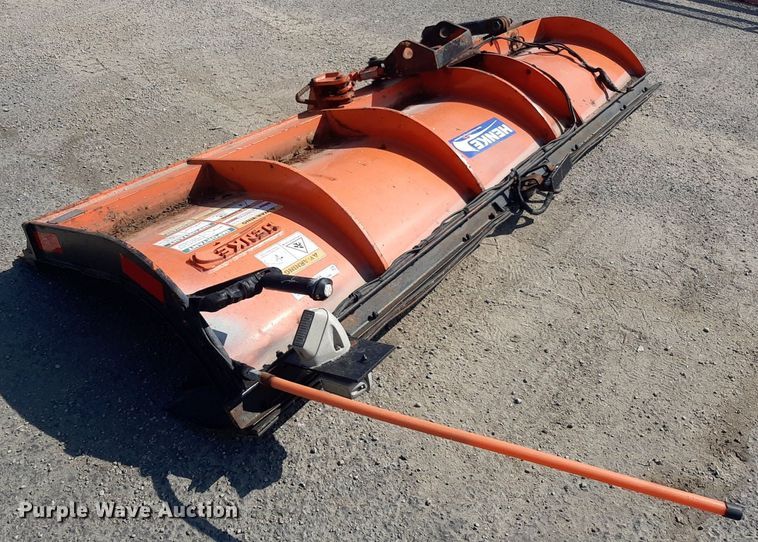 image for item IP9494 Henke  snow plow