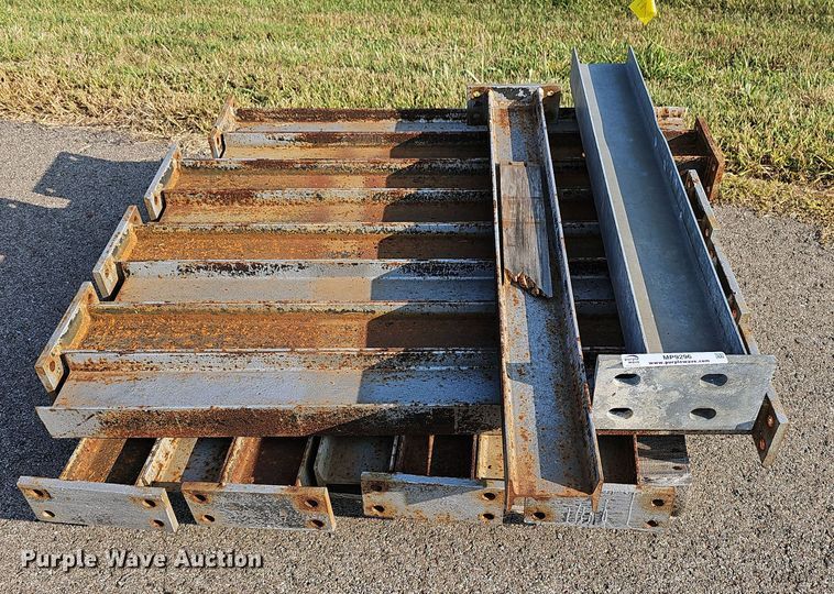 image for item MP9296 (17) metal posts