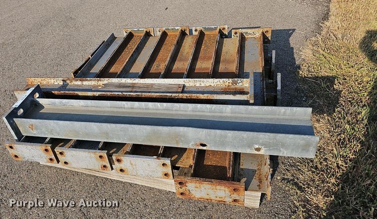 image for item MP9296 (17) metal posts