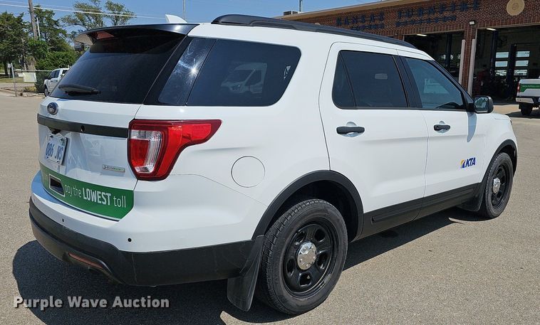image for item MP9313 2017 Ford Explorer Police Interceptor SUV