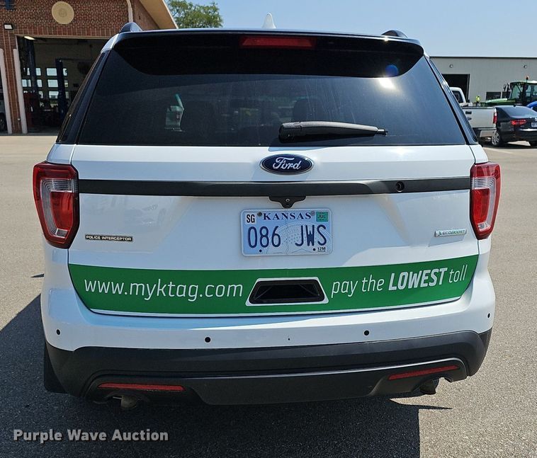 image for item MP9313 2017 Ford Explorer Police Interceptor SUV