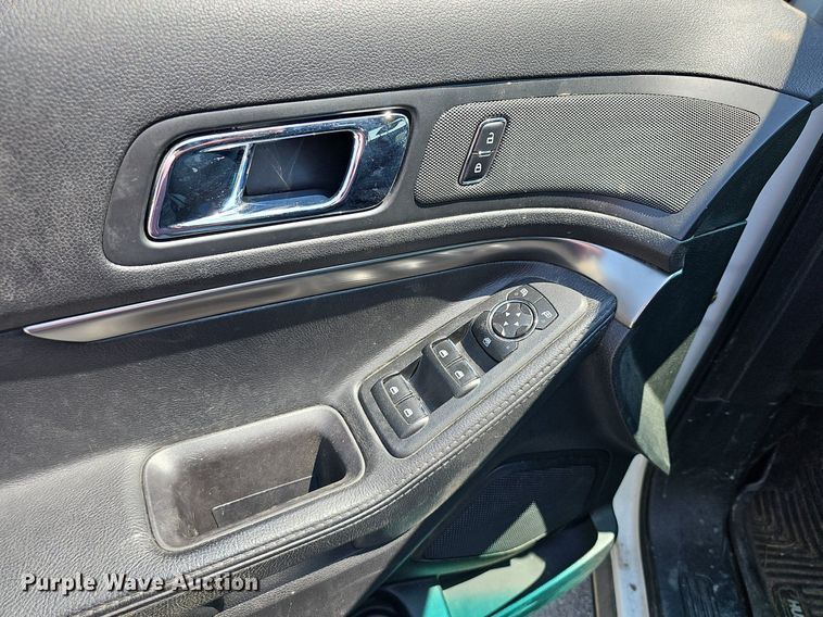 image for item MP9313 2017 Ford Explorer Police Interceptor SUV