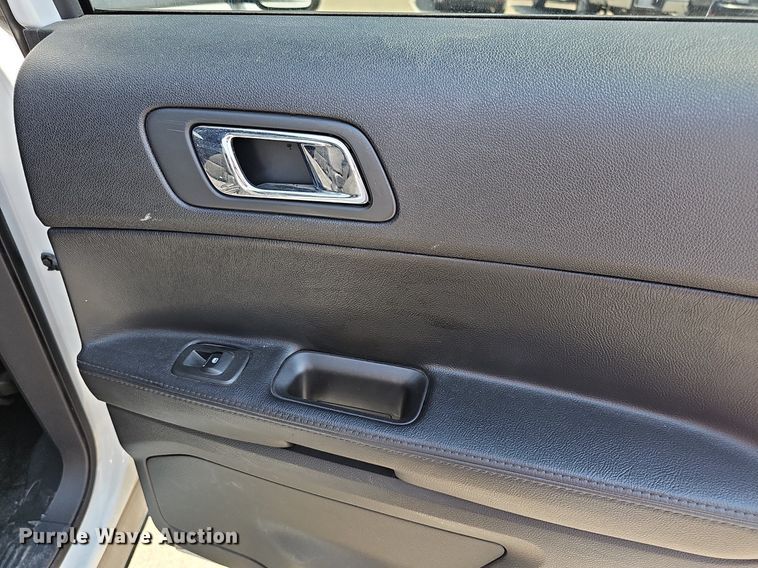 image for item MP9313 2017 Ford Explorer Police Interceptor SUV