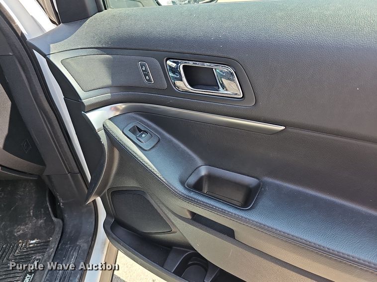 image for item MP9313 2017 Ford Explorer Police Interceptor SUV