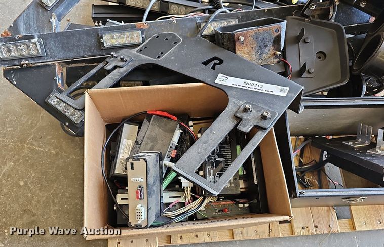 image for item MP9315 Automotive accessories