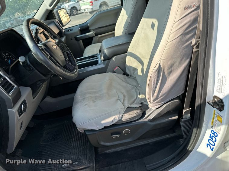 image for item NF9030 2016  Ford F150  SuperCrew pickup truck