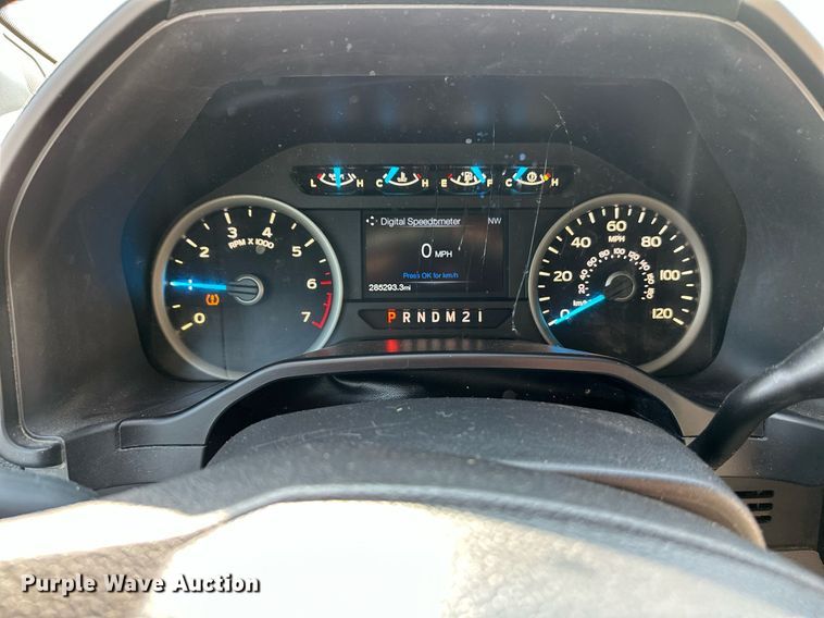 image for item NF9030 2016  Ford F150  SuperCrew pickup truck