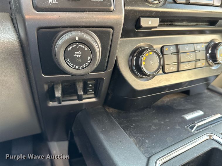 image for item NF9030 2016  Ford F150  SuperCrew pickup truck