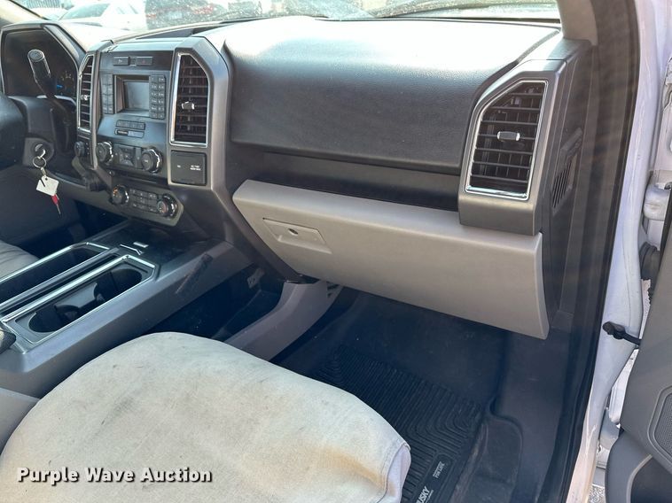 image for item NF9030 2016  Ford F150  SuperCrew pickup truck