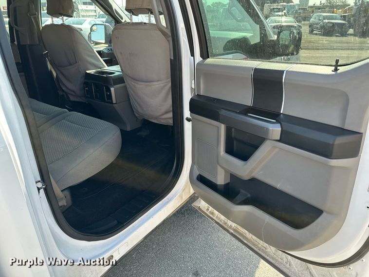 image for item NF9030 2016  Ford F150  SuperCrew pickup truck