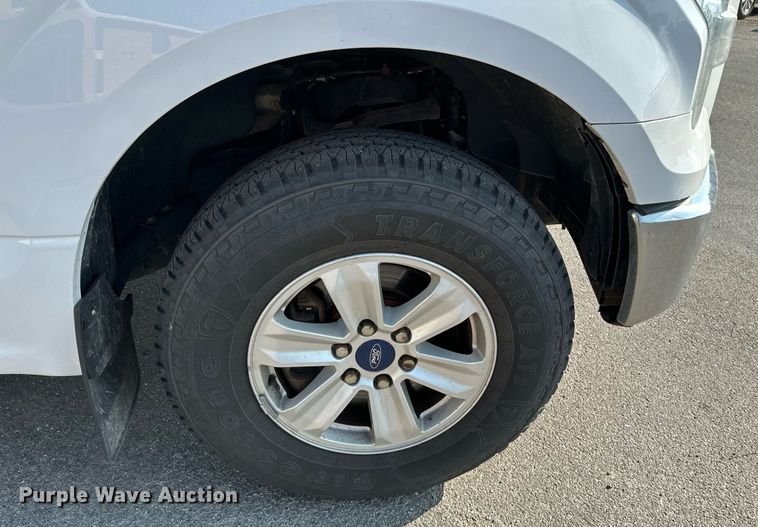 image for item NF9030 2016  Ford F150  SuperCrew pickup truck